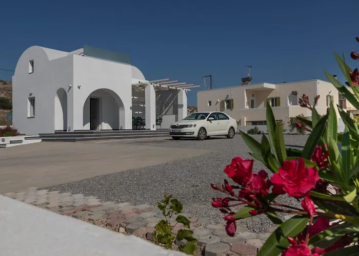 Willa Grey Dome Santorini